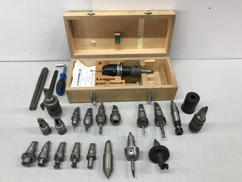 CNC Universal Koordinaten Bohr- und Fräsmaschine mit Steuerung HEIDENHAIN TNC 155