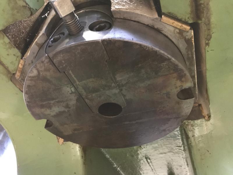 Einständer Kniehebelpresse