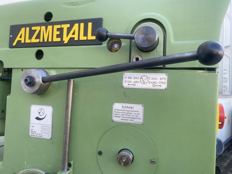 Säulenbohrmaschine