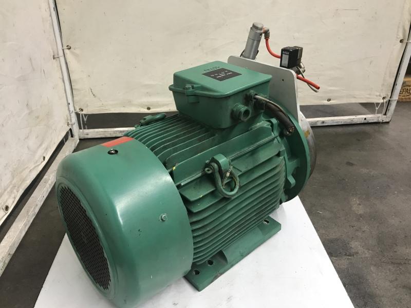 Elektromotor, E-Motor, Drehstrommotor, Kraftstrommotor Fußmotor, Flanschmotor Elektromotor, E-Motor, Drehstrommotor, Kraftstrommotor Fußmotor, Flanschmotor