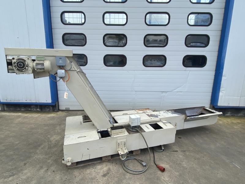 Späneförderer, Kratzförderer mit Kühlmittelbehälter