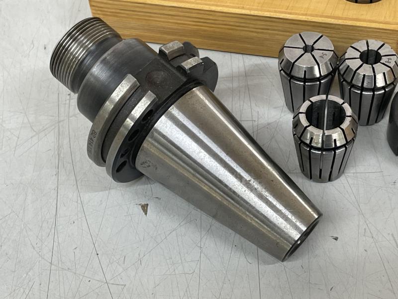 Spannzangenfutter ISO40, SK40, Spannzangensatz mit Spannzangeaufnahme ER25