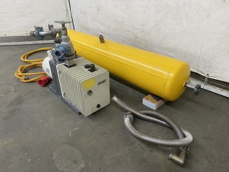 Vakuumpumpe, Flügezellenpumpe, Drehschieberpumpe Vakuumpumpe, Flügezellenpumpe, Drehschieberpumpe
