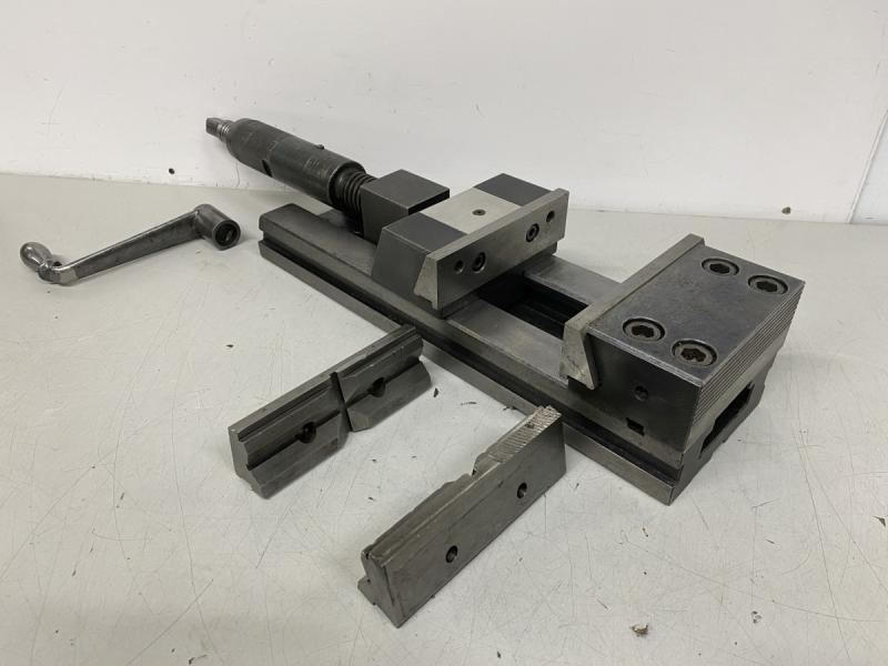 Hydro Mechanischer NC Maschinenschraubstock, Spanner, Präzisions-Maschinenschraubstock