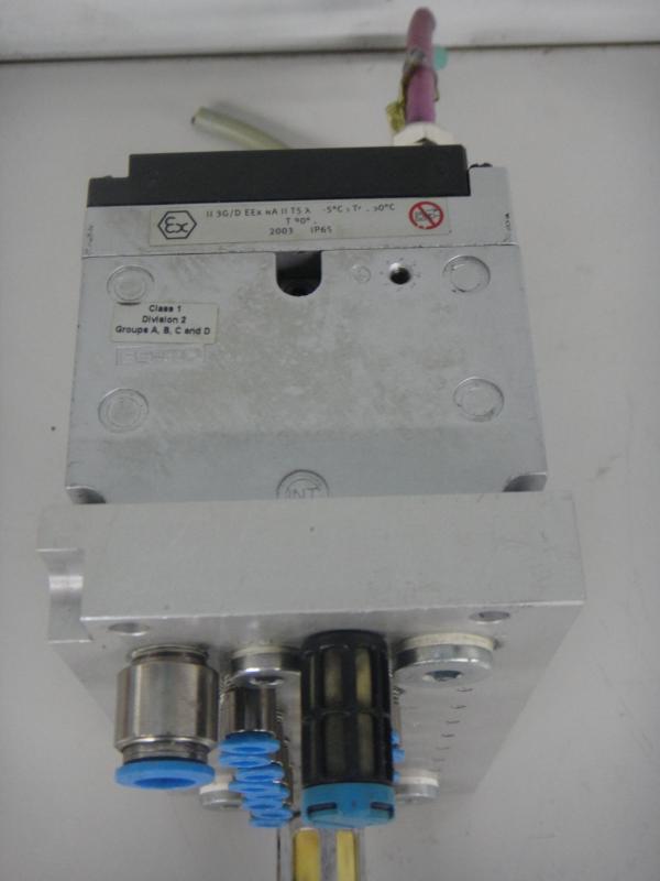 Ventilblock, Ventilinsel mit 8 Stück 3/2 Wegeventile und 24 Volt Magnetventile