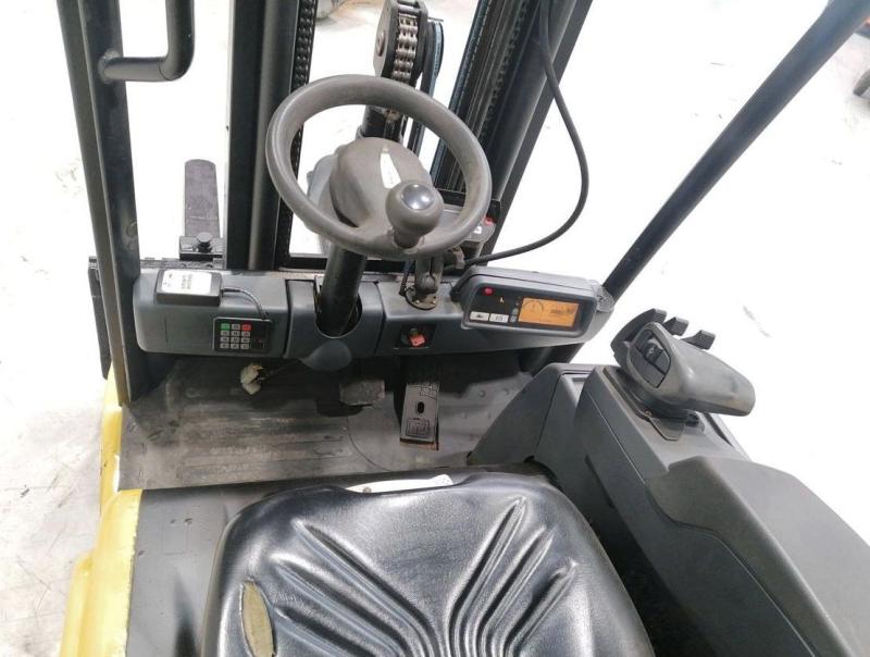 Elektro Gabelstapler, Traglast 1600 kg, Hubhöhe 4800 mm, mit Batterie aus Bj. 2015
