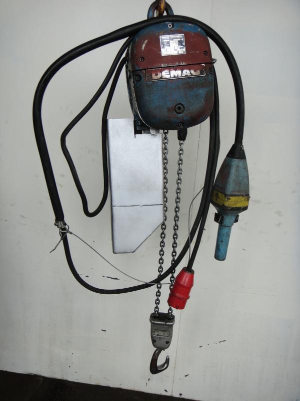 E-Kettenzug, Elektro Hubwerk, Kran 500 kg mit 15 Meter Hakenweg