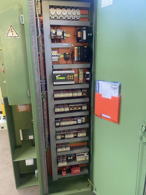 Doppelständer - Hydraulikpresse mit verstellbaren Festanschlag