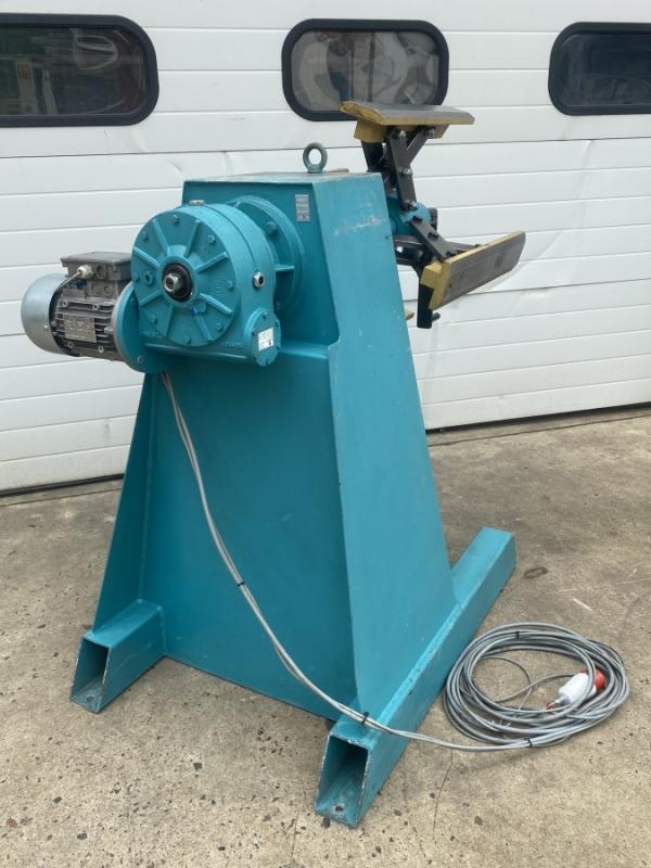 Auf- und Abwickelhaspel für Coilmaterial bis 1500 kg