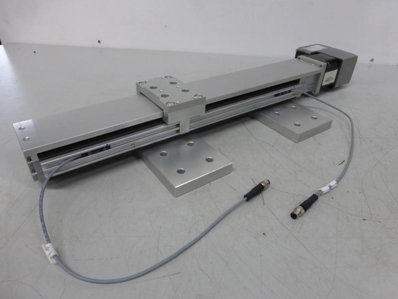 Linearführung, Portalachse mit Antriebsmotor, Synchronservomotor, Schrittmotor, Elektroschlitten