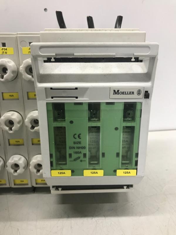 Leistungsschalter auf 3 Phasen Stromschiene + Sicherungselemente, Lastschutzschalter, Leitungsschutz, Lastschutz, Hauptschalter Leistungsschalter auf 3 Phasen Stromschiene + Sicherungselemente, Lastschutzschalter, Leitungsschutz, Lastschutz, Hauptschalter