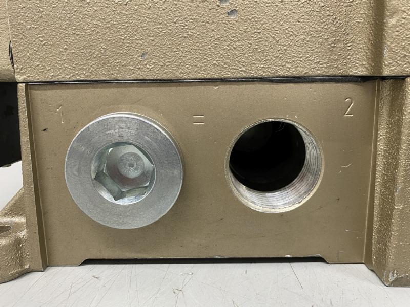 Pressensicherheitsventil, PSV-Ventil, Zwillingsventil, Wegeventil Neu - unbenutzt