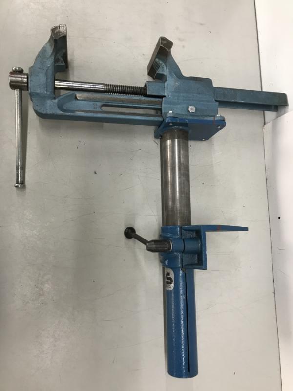 Werkbankschraubstock, Parallelschraubstock mit Höhenverstellgerät