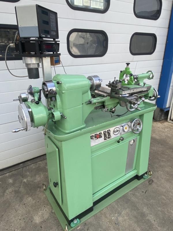 Universal Präzisions Drehmaschine mit viel Zubehör