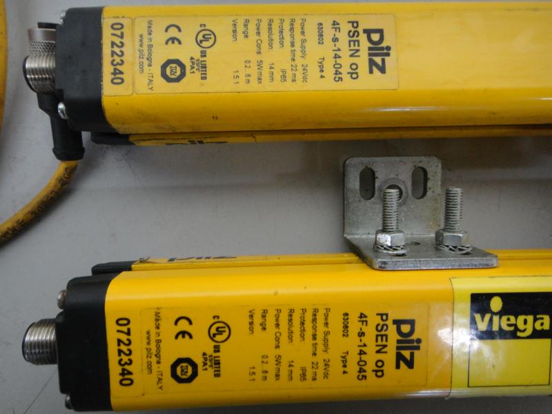 Mehrstrahl- Sicherheits- Lichtschranke