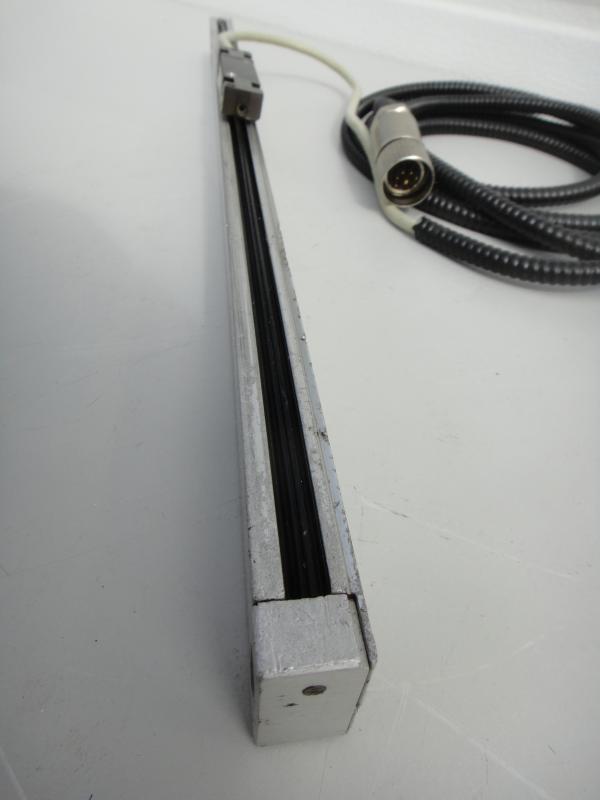 Glasmaßstab, inkrementales Längenmesssystem, Linear Scale, Maßstab mit Glaslineal für Positionsanzeige Glasmaßstab, inkrementales Längenmesssystem, Linear Scale, Maßstab mit Glaslineal für Positionsanzeige