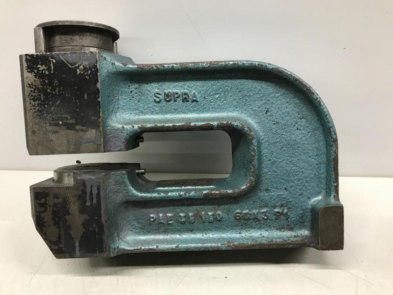 Stanzbügel, Stanzeinheit