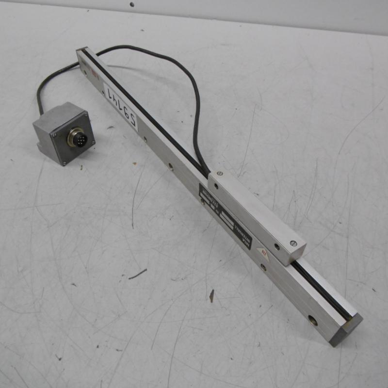 Glasmaßstab, inkrementales Längenmesssystem, Linear Scale, Maßstab mit Glaslineal für Positionsanzeige Glasmaßstab, inkrementales Längenmesssystem, Linear Scale, Maßstab mit Glaslineal für Positionsanzeige