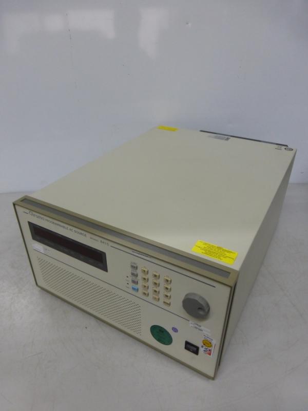 Programmierbarer Wechsel-Spannungsregler, Programmable AC Power Source, Labornetzgerät, Netzgerät