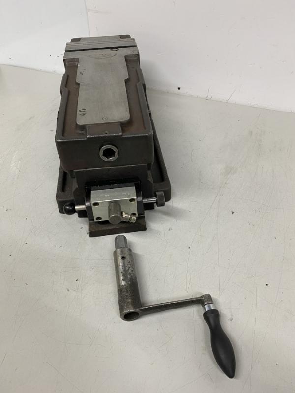 Pneumatischer Maschinenschraubstock, Spannstock