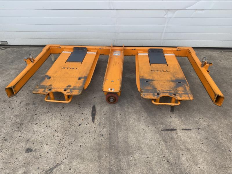 Routenzug mit 4 Stück Liftrunner- Routenwagen STILL, Anhänger, Transportwagen, Plattformwagen