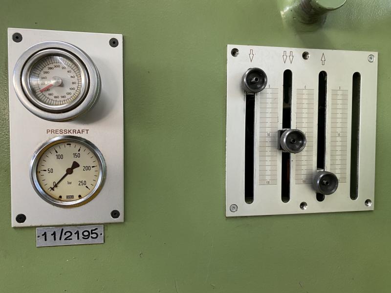 Einständer - Hydraulikpresse 20 ton.