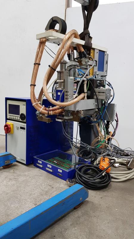 Mikroschweißkopfeinrichtung, Punktschweißanlage mit Schweißkopf, Inverterstromquelle