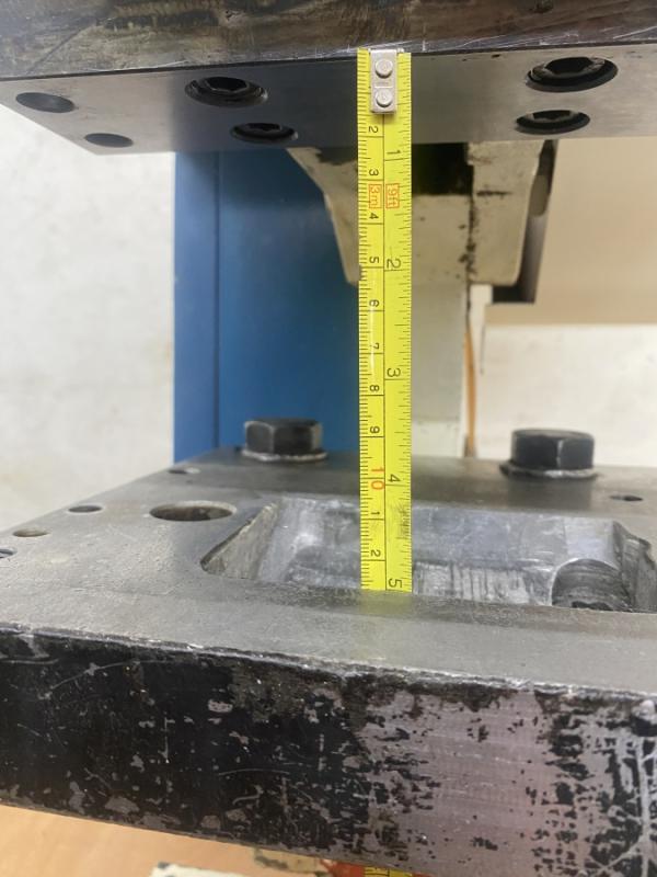 Lochstanze, Exzenterstanze