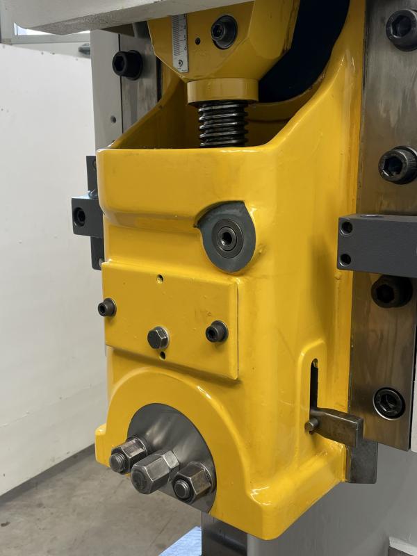 Werkstattüberholte Einständer - Exzenterpresse