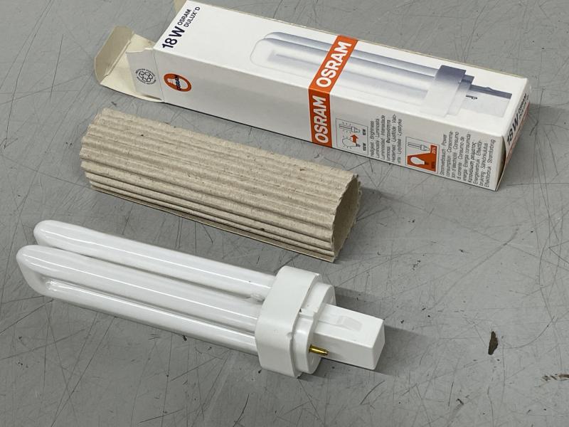 10 Stück Leuchtstoff Lampe, Birne, Glühbirne, Leuchtmittel, Leuchtstofflampe, Energiesparlampe