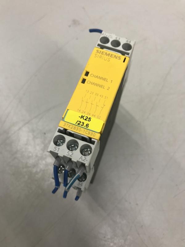 Sicherheitsrelais, Safety Relay, Not-Aus Relais, Sicherheitsschaltgerät