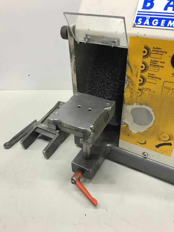 Bürstenentgratmaschine, Rohrentgratmaschine Bürstenentgratmaschine, Rohrentgratmaschine