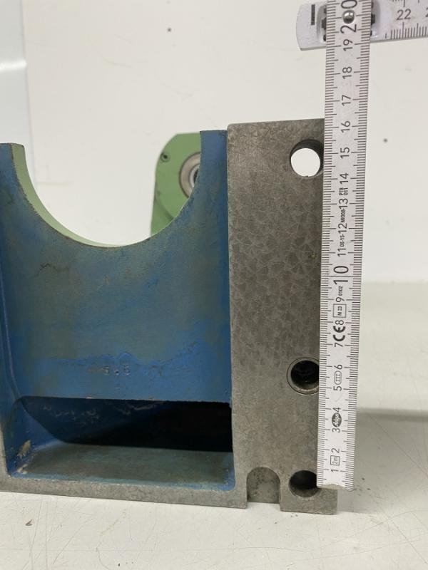 Gegenlager zum Horizontalfräsen, Lagerbock mit Stützlager für lange Fräsdorne, Horizontalbarbeitung