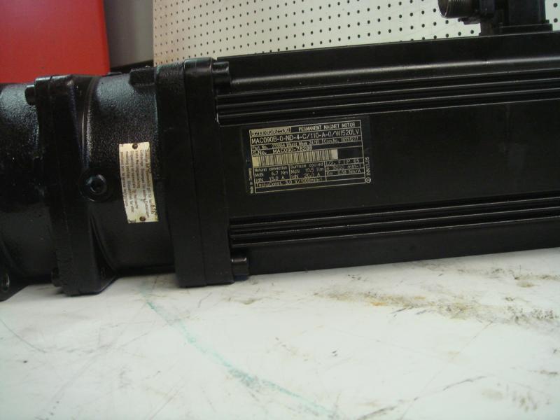 Permanentmagnet Drehstromservomotor mit ALPHA Planetengetriebe