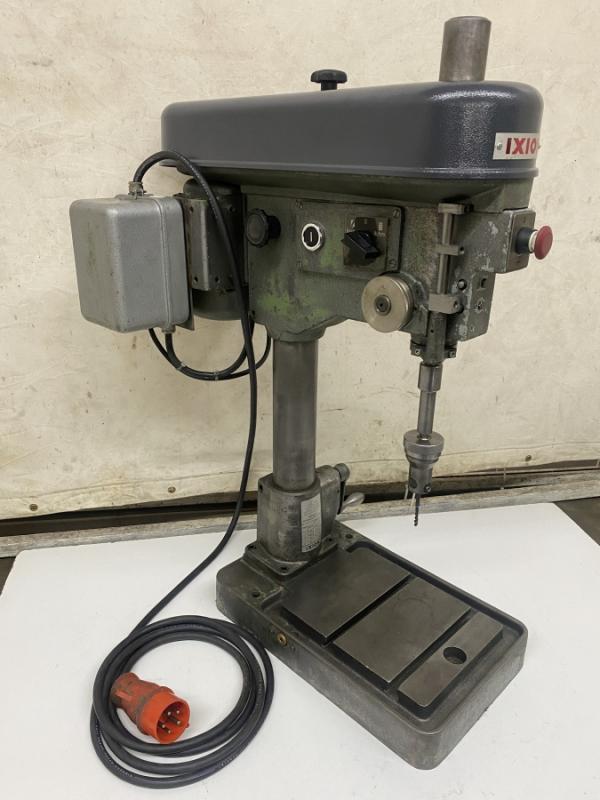 Tisch- Bohr- und Gewindeschneidmaschine, Tischbohrmaschine