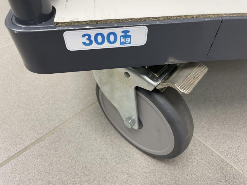 Rungenwagen, Zweiwandwagen, Transportwagen, Plattformwagen mit Seitenrungen, Seitenwandwagen