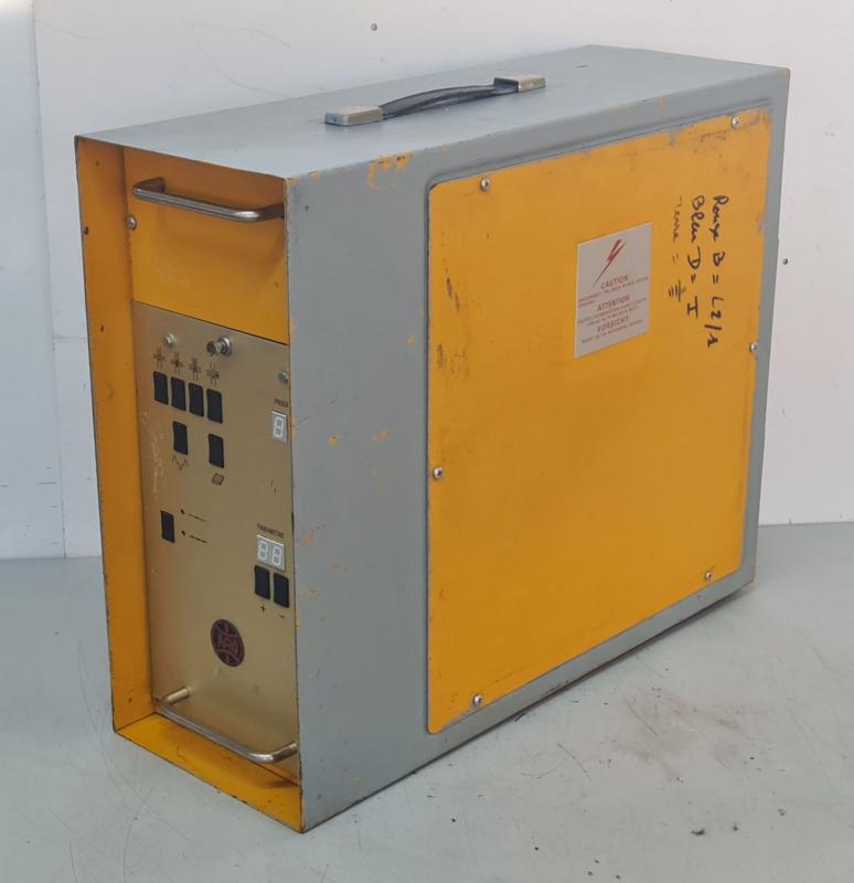 Schweißsteuerung mit Thyristor- Leistungsteil für Punktschweißmaschinen DALEX, ARO, OERLIKON etc.