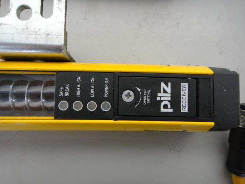 Mehrstrahl- Sicherheits- Lichtschranke