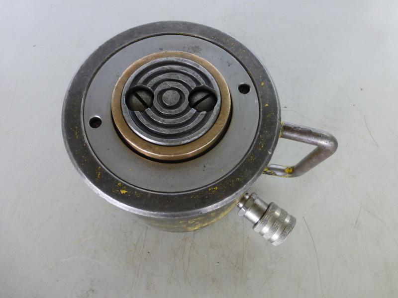 Einfachwirkender Hydraulikzylinder, Kurzhubzylinder, Hydraulikstempel, Lukaszylinder, Maschinenheber
