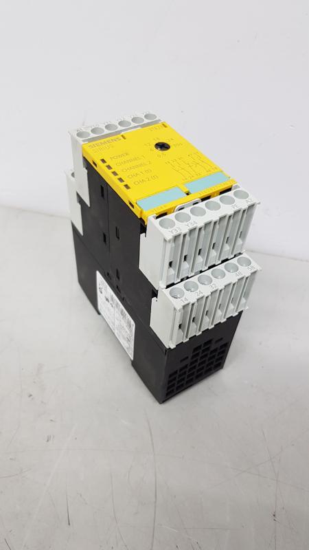 Sicherheitsrelais, Safety Relay, Not-Aus Relais, Sicherheitsschaltgerät
