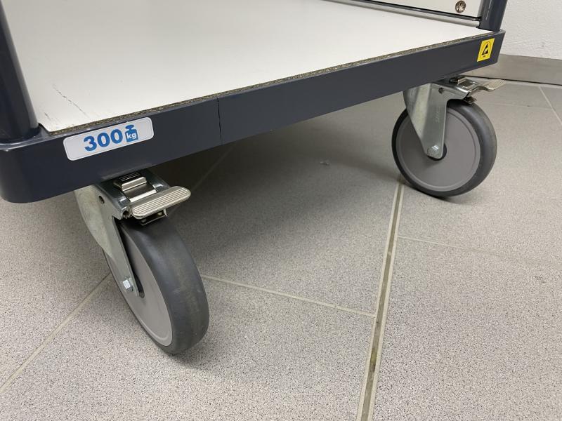 Rungenwagen, Zweiwandwagen, Transportwagen, Plattformwagen mit Seitenrungen, Seitenwandwagen