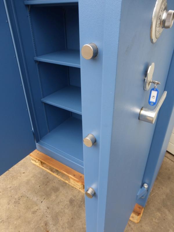 Tresor - Wertschrank - Wertschutzschrank - Brandschutzschrank Tresor - Wertschrank - Wertschutzschrank - Brandschutzschrank
