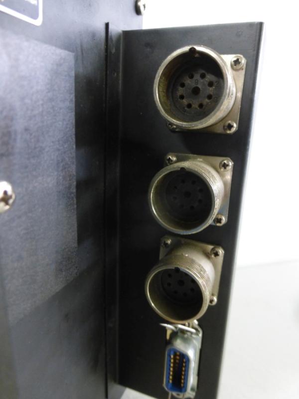 CNC 3 Achsen Positionier und Streckensteuerung