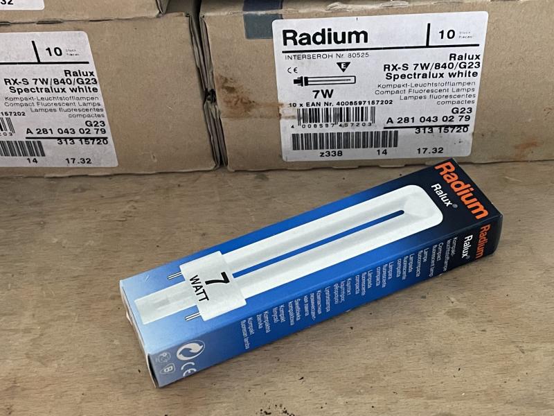 10 Stück Leuchtstoff Lampe, Birne, Glühbirne, Leuchtmittel, Leuchtstofflampe, Energiesparlampe