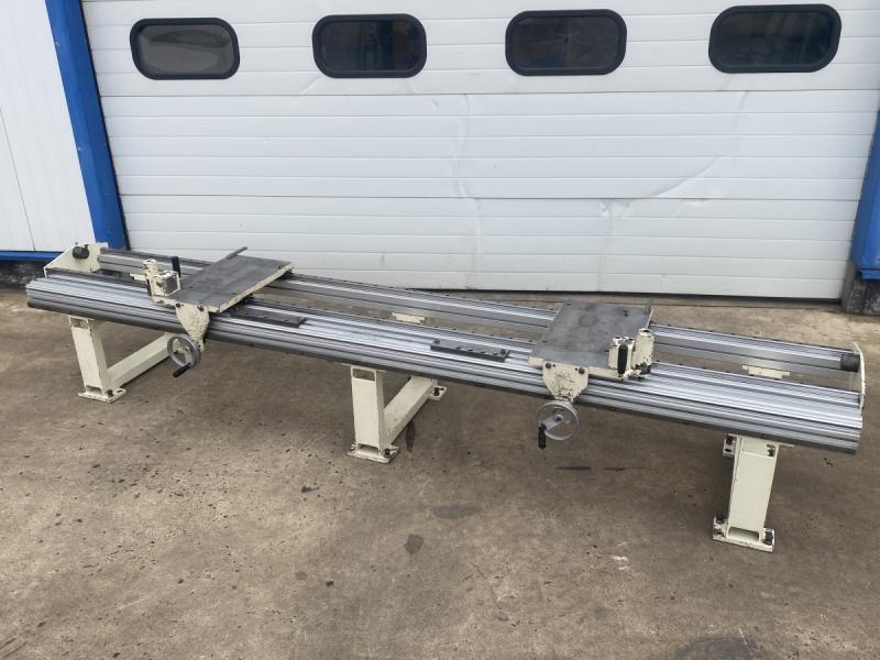 Verstelleinheit mit 2 Stück Verstelltischen mit Handkurbelverstellung - aus ALU-Systemprofil