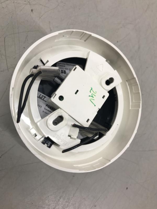 Optischer Rauchmelder, Brandmelder auf Relaissockel 12 Volt zum Anschluss an Brandmeldeanlagen