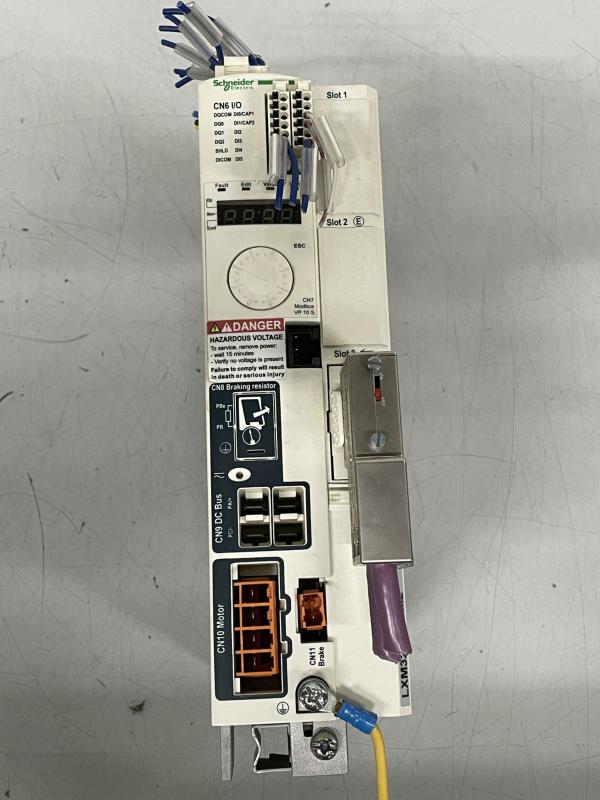 AC-Servoantrieb, Servoregler, Antriebsregler