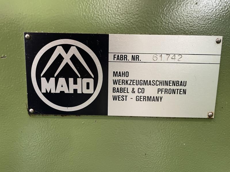 Univ. Werkzeugfräsmaschine mit HEIDENHAIN TNC 131