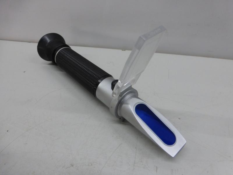 Refraktometer zur Messung der Emulsionskonzentrationen