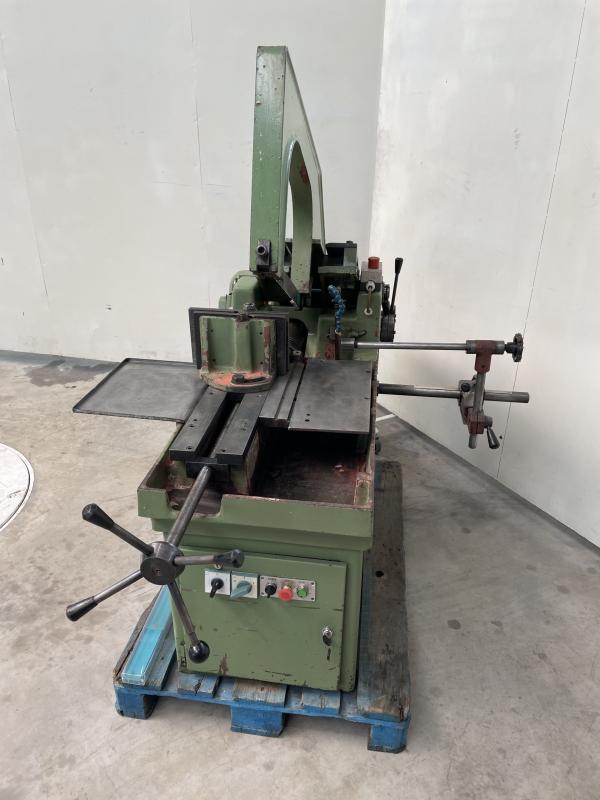 Hydr. Bügelsäge bis Ø 320 mm